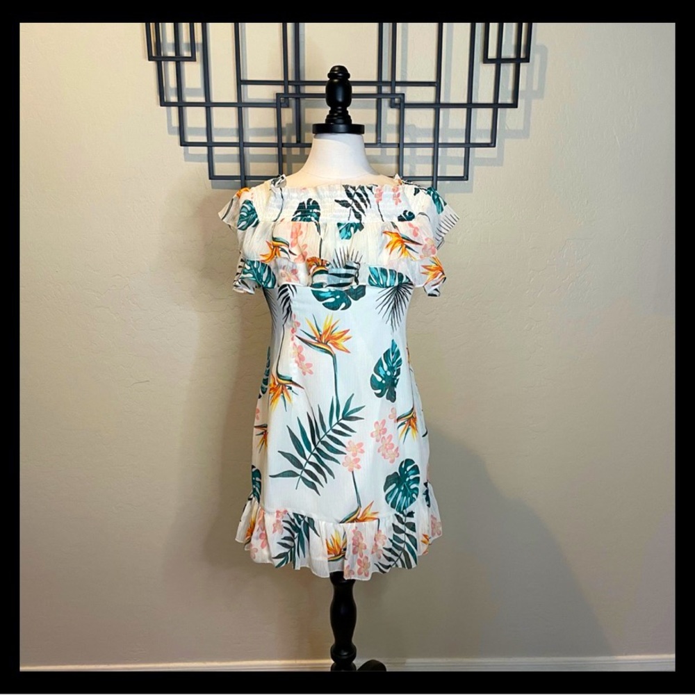 NWT Guess Los Angeles Medium Hawaiian Style Midi Dress